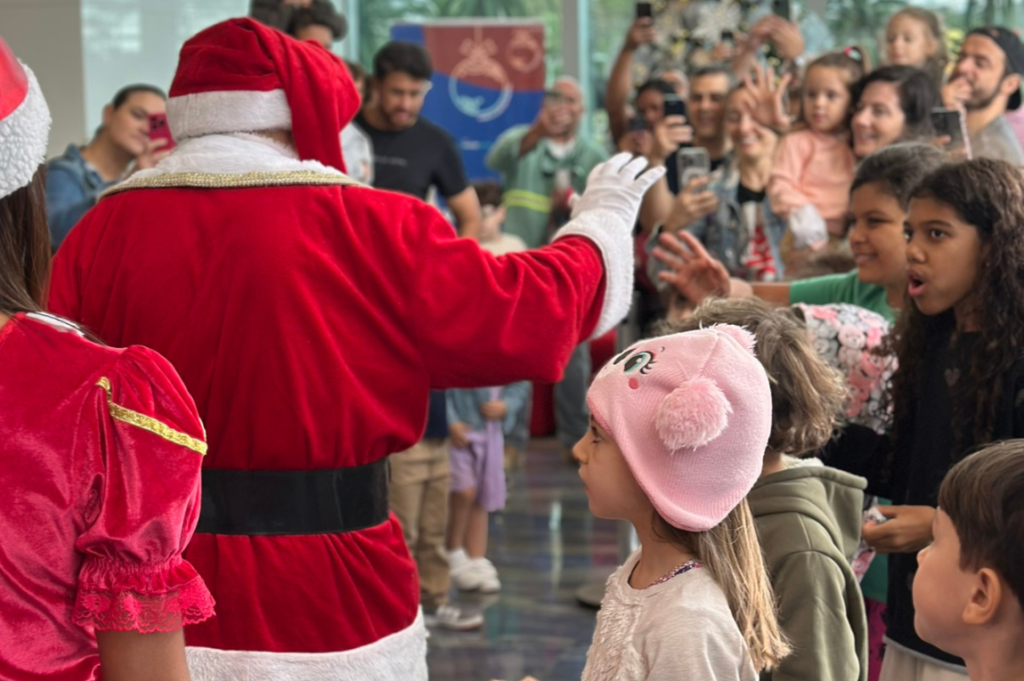 Natal Solidário no Vila da Serra